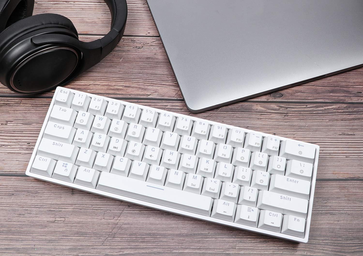 White 61 Keys Hot Swappable 60% Mechanical Keyboard with RGB Backlit Doubleshot ABS Keycaps Z384