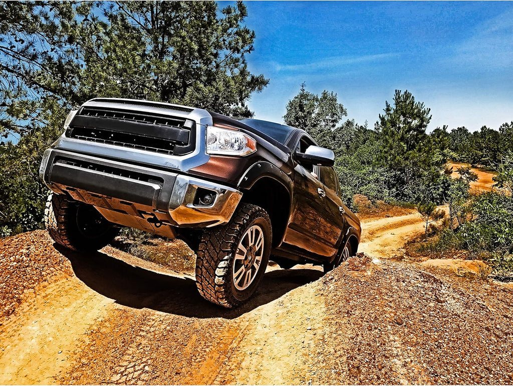 31X10.50R15LT 109Q All-Season Tire R756
