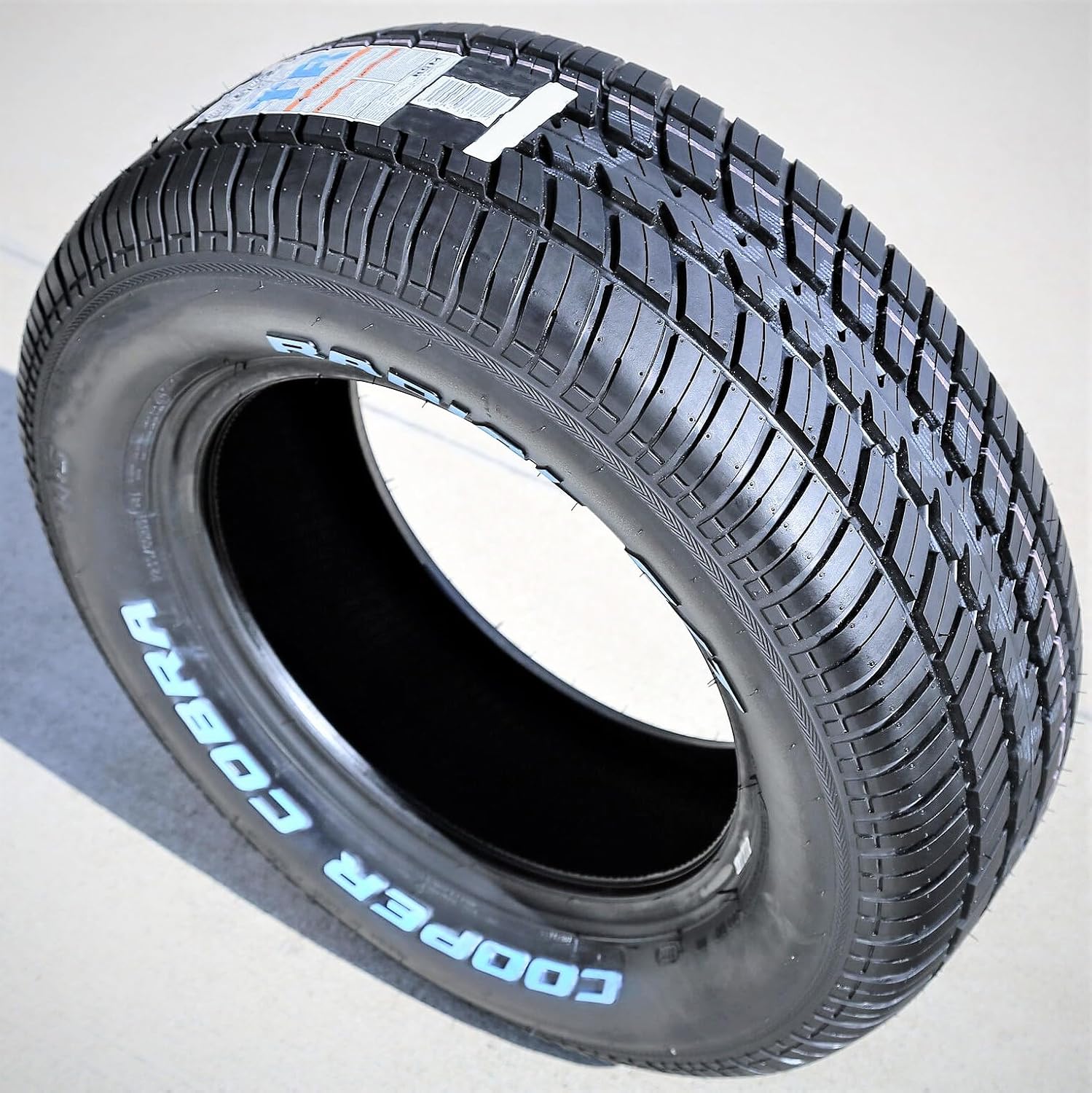215/70R14 All-Season Radial Tire with Raised White Letters C778770