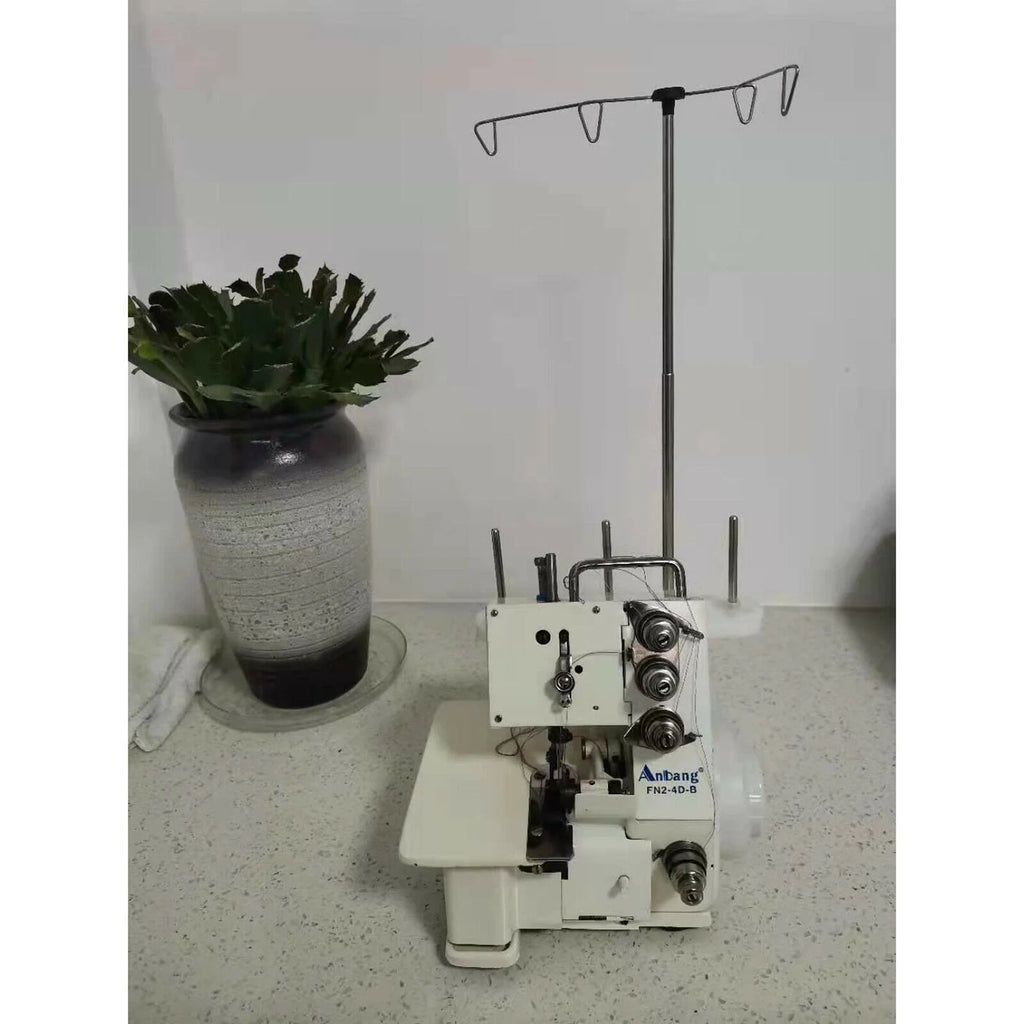 4 Thread Overlock Serger Sewing Machine P720819