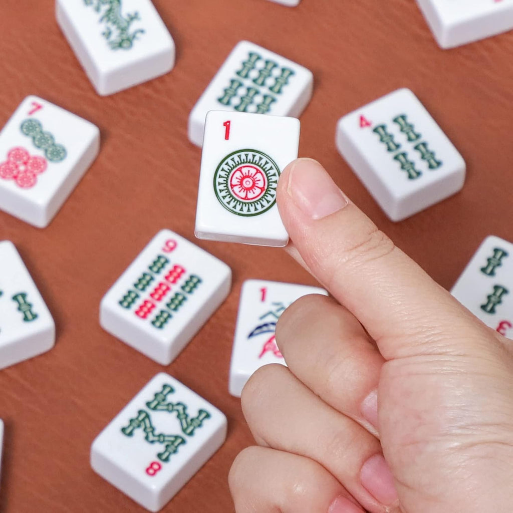 166 White Tiles Mahjong Set with Soft Bag and 4 Racks E40069
