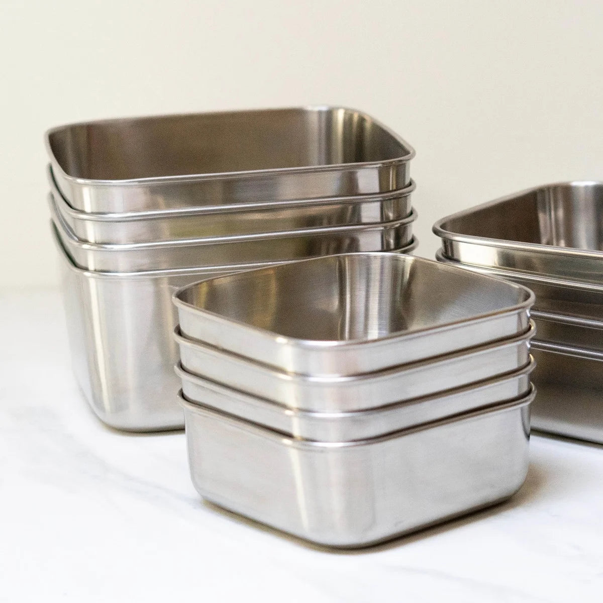 50 oz Stainless Steel Food Storage Bento Box Container with Silicone Lid F814753