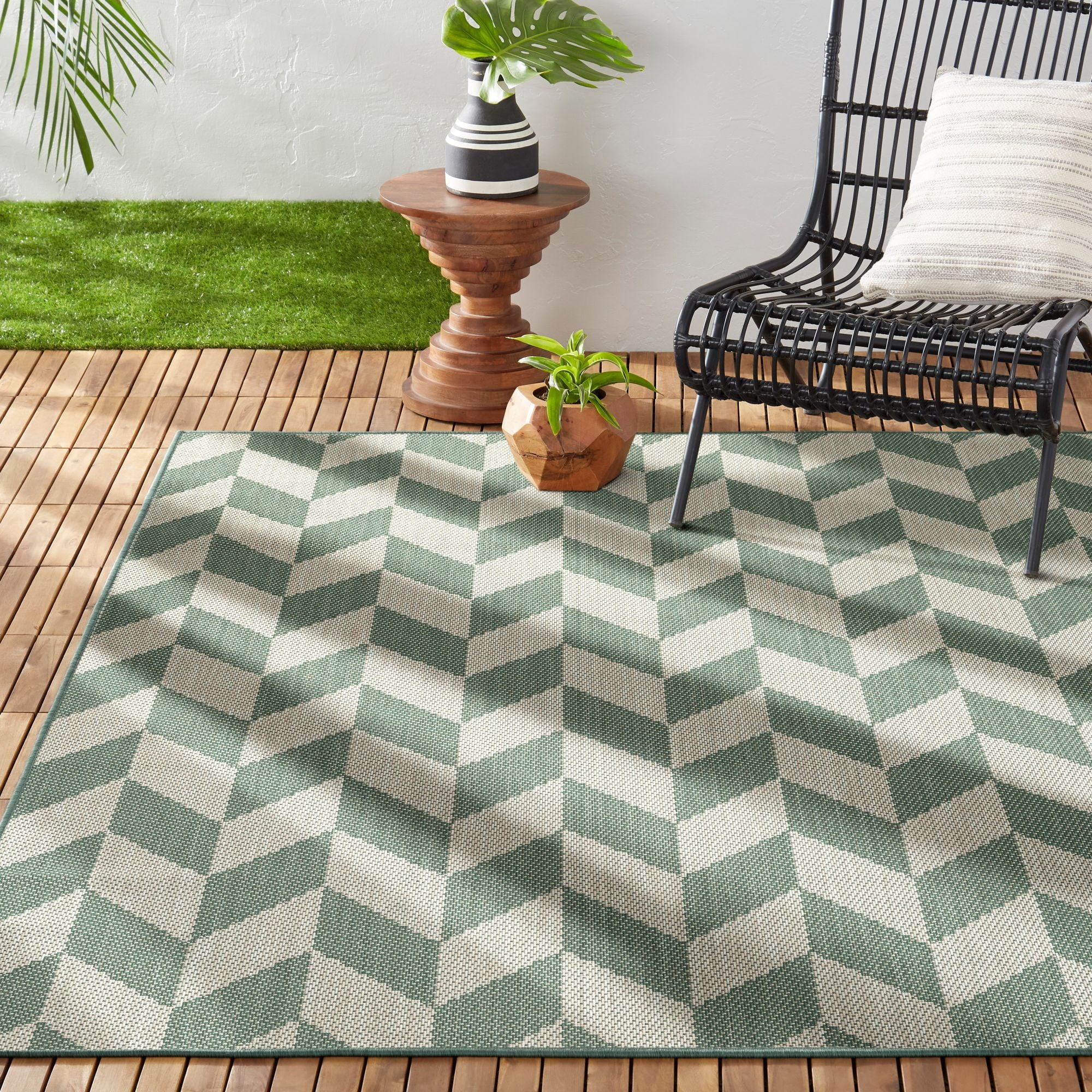 Beige/Green 5'2"x7'2" Indoor/Outdoor Area Rug C59919