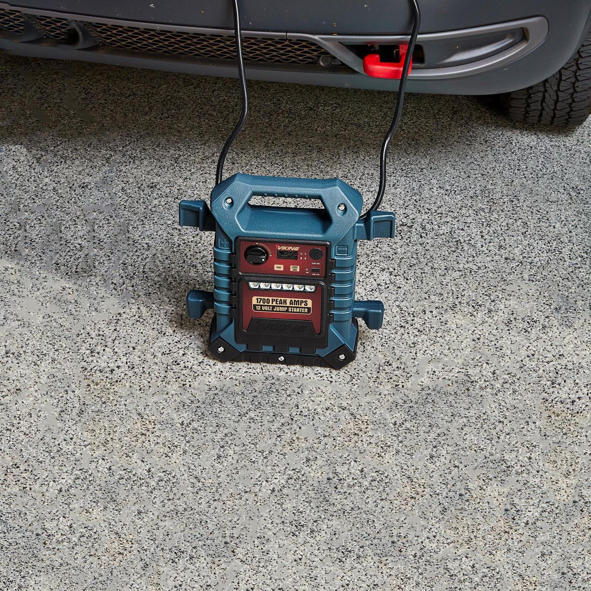 1700 Peak Amp Portable Car Battery Jump Starter and Power Pack Q24849