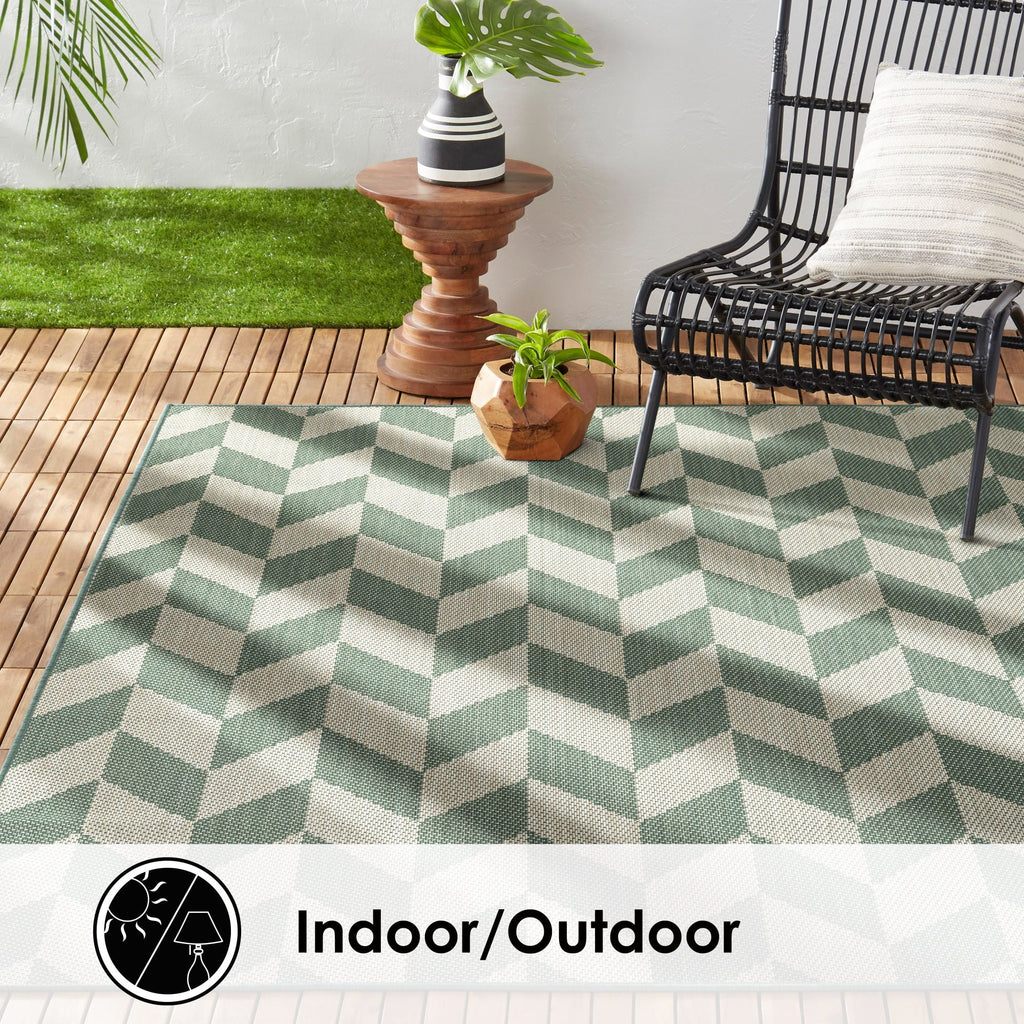 Beige/Green 5'2"x7'2" Indoor/Outdoor Area Rug C59919