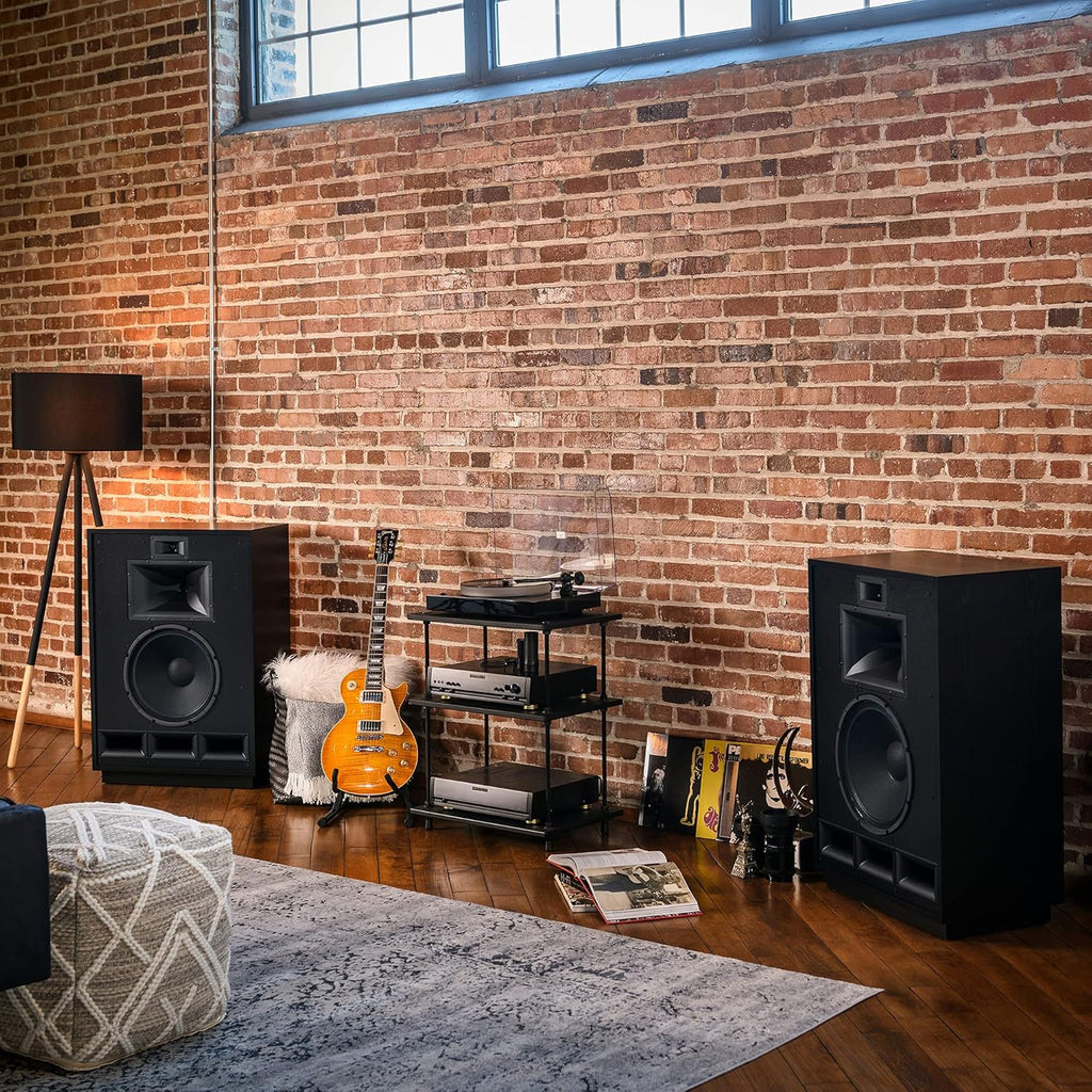 Walnut Floorstanding Speakers C1009