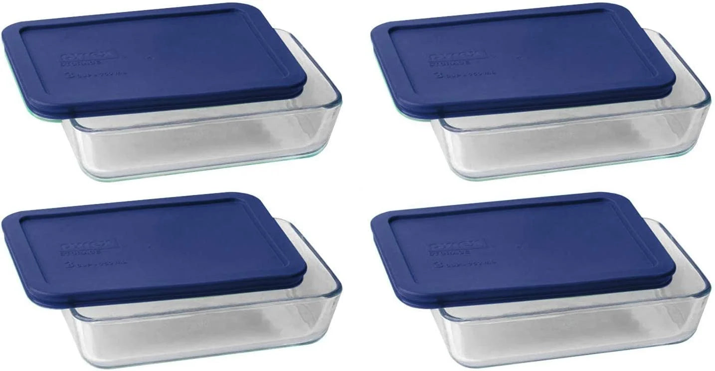 3 Cup Rectangular Dish With Plastic Cover (4) R238
