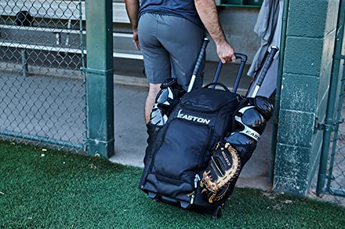 Catcher's Wheeled Bag R865243