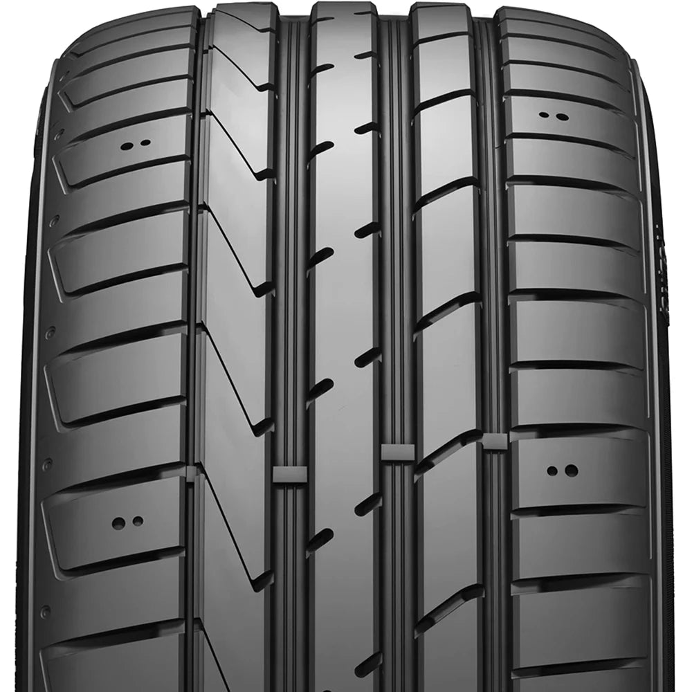Summer 265/35R19 98Y XL Passenger Tire W566835