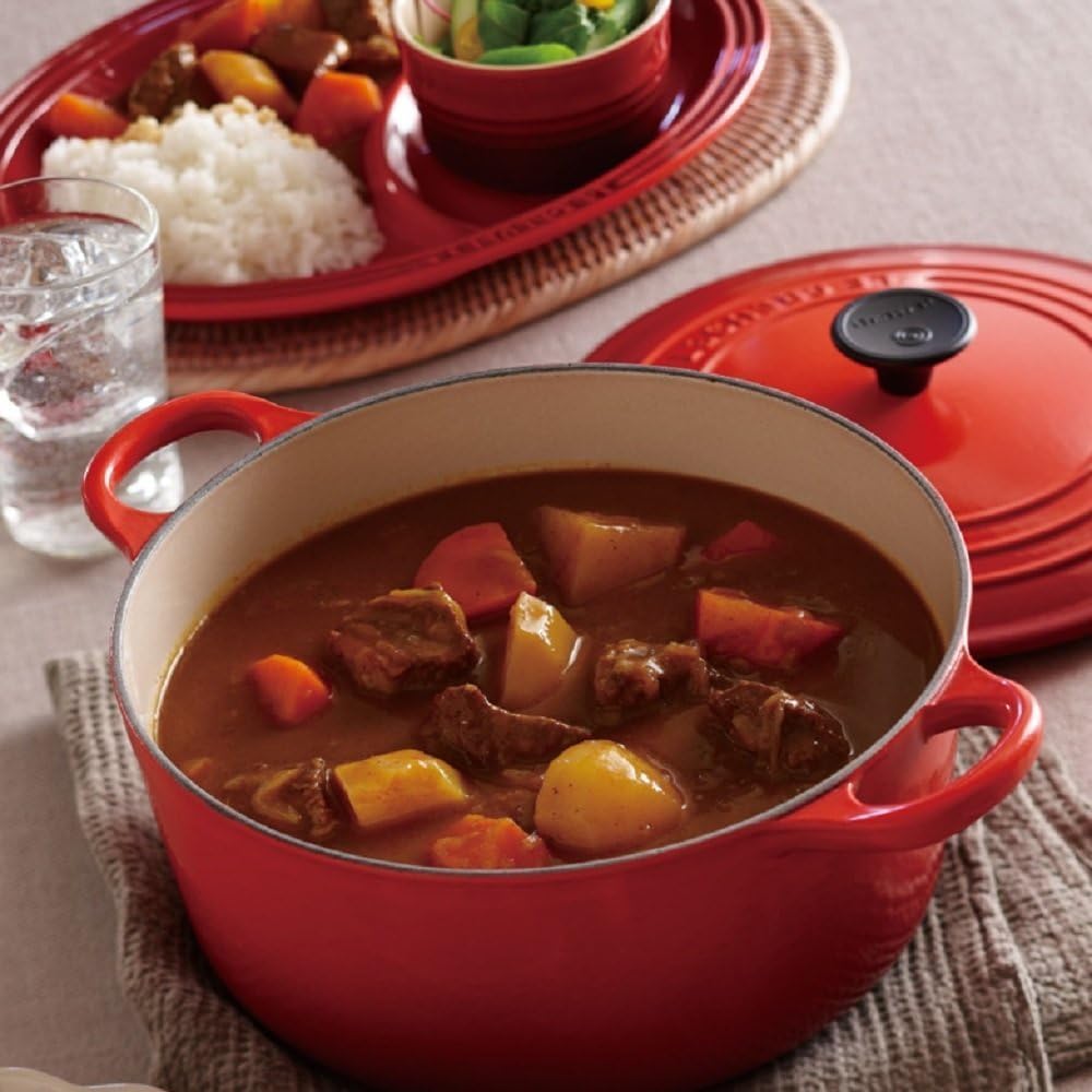 5.5 qt. Enameled Cast Iron Round Dutch Oven H897