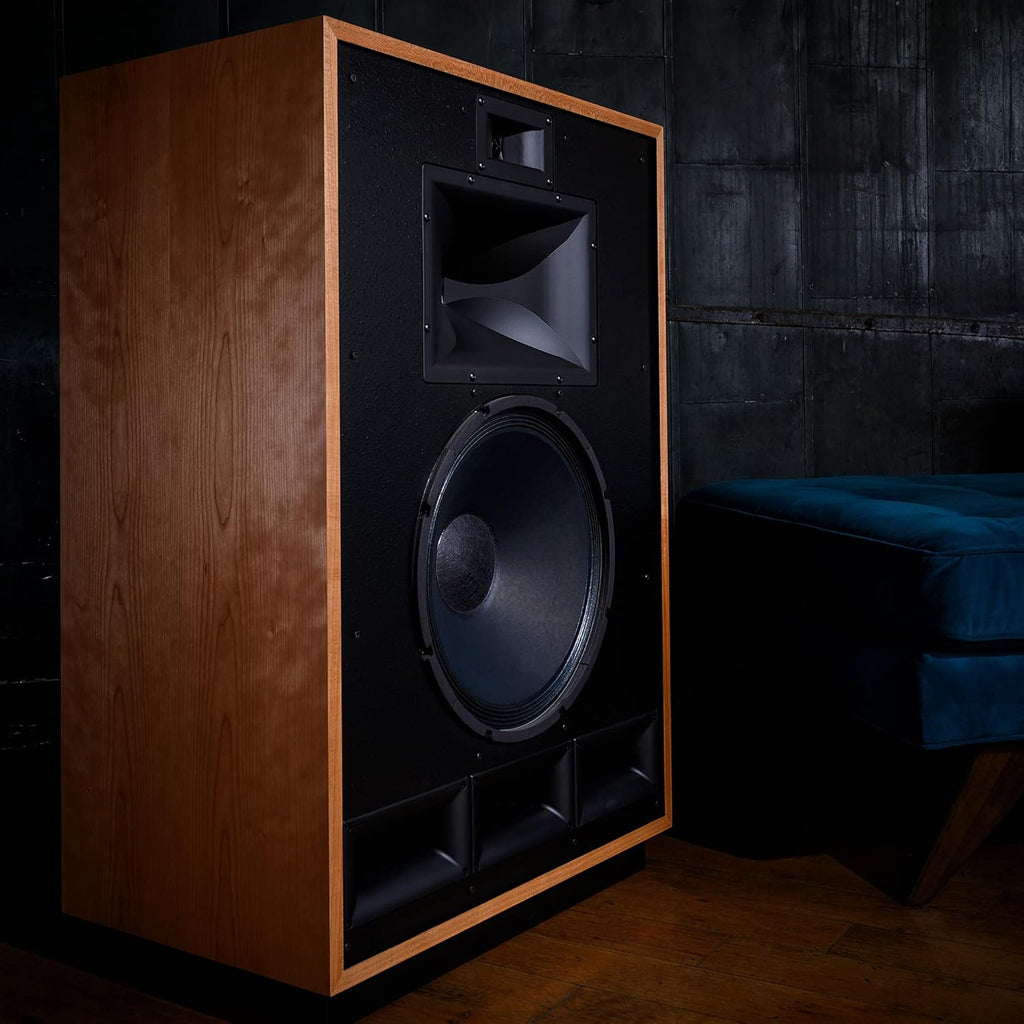 Walnut Floorstanding Speakers C1009